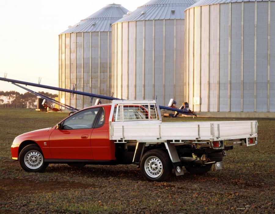  Holden One Tonner S 2005 года  (фото 11 из 12)